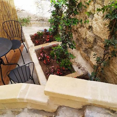 Fornaci 46 Sassi Con Idromassaggio Villa Матера Екстериор снимка