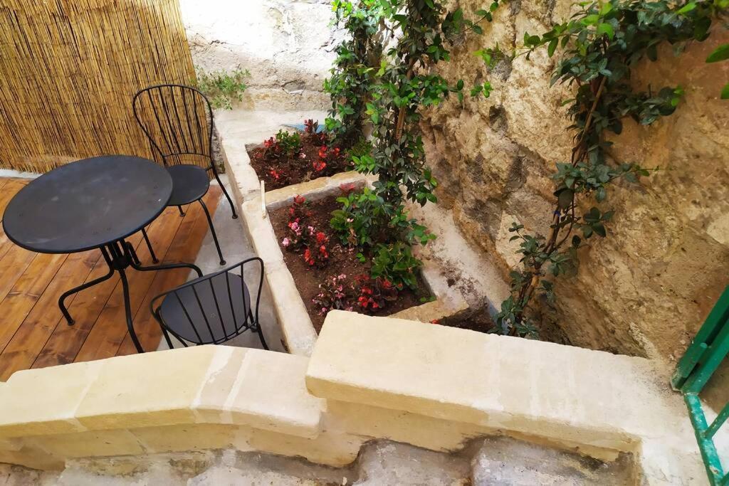 Fornaci 46 Sassi Con Idromassaggio Villa Матера Екстериор снимка
